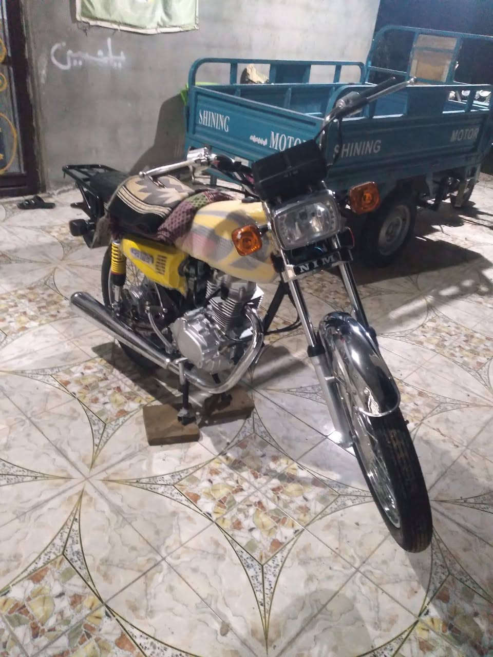 سلام عليكم شباب
هاي الدراجه للبيع موديل 27اوراق سكنر الدراجه مكفوله من كل شي و الدراجه مرتبه هندر واحد تشتغل الدراجه مكنه كربلاء بقضاء الحر الچمالية موجود خاص السعر 850قفل لي يريده يراسلني.    الدراجه مضومه بلتصوير بل واقع احله


**إذا كنت صاحب هذا الإعلان وتريد حذفه لأي سبب، رجاءا أرسل رسالة إلى الدعم الفني**