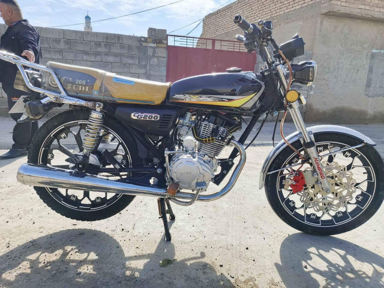 دراجه نامي برو للبيع موديل 24
محرك 200 مكاني السعديه
تواصل الاتصال ***********
