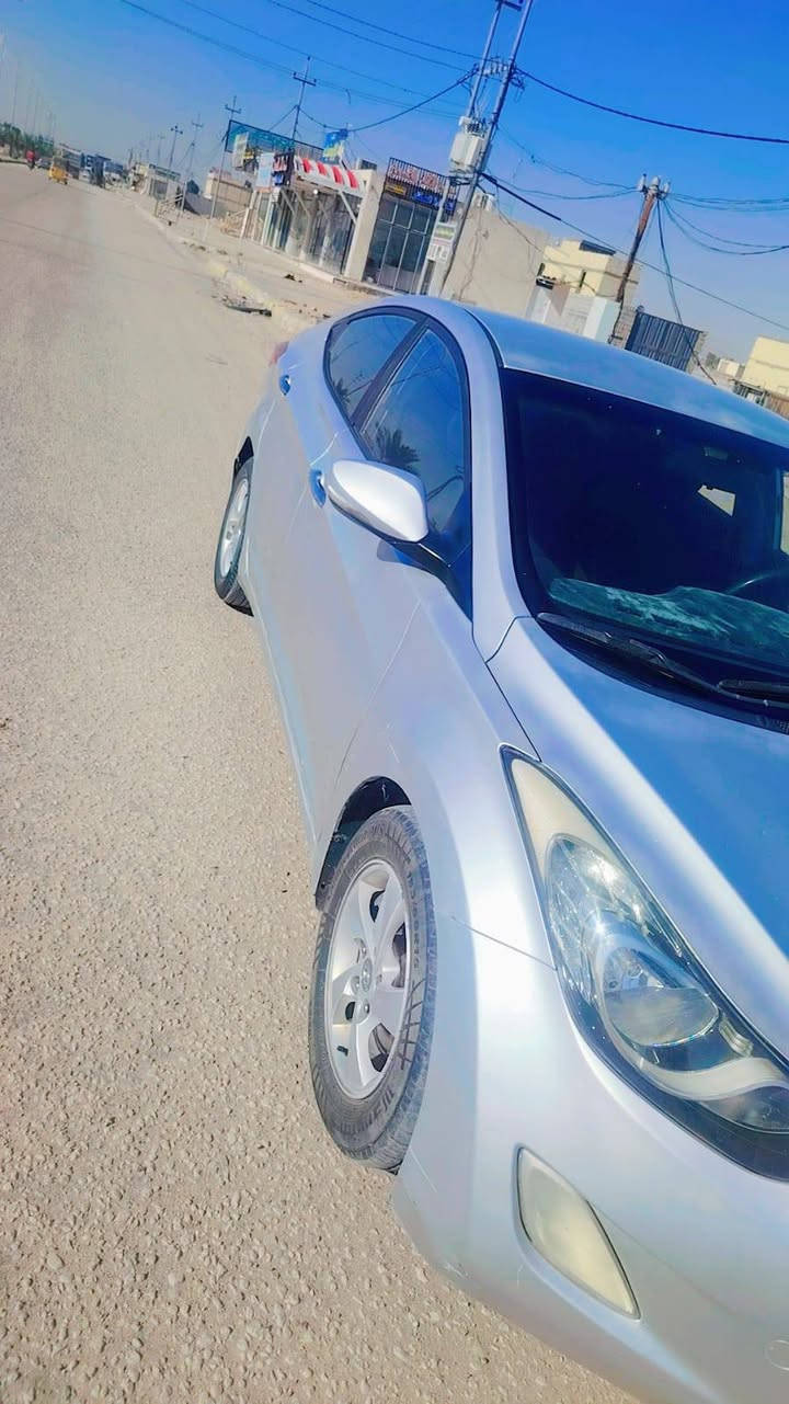 سلام عليكم النتره مديل 12مكينه وكير مكفولات حدادي جديده تبريد ثلج بيه جاملغ خلفي مال امريه وبلا عراق جاملغ امي صبغ رقم كربلاء جديد مكان كربلاء ***********مكينه 1600سعر 87وبيه مجال
