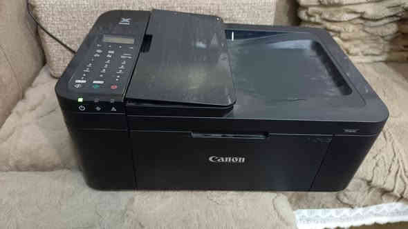 سلام عليكم طابعةوجهين للبيع مكان بغداد قريب على مرور الحسينية نقص حبرفقط مال بيت  ماعرف امليةواريدابيعة***********
