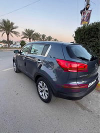 كيا سبورتج موديل ١٦ وارد أمريكي سياره ماشيه ٨٢ حادث فقط بنيد لغد شاصي ...