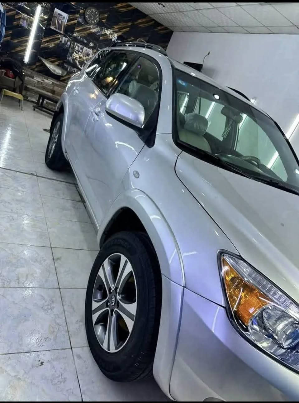 السعر 118$
راف فور موديل 2008 خليجي
فول مواصفات
محرك اربعه اسلندر 2400
دفع رباعي
كشنات تدفئة+كهرباء 
مري قلاب
حساسات خلفيه
داخل مغلف جلد
شاشا + كامره
منظومة زنون أصلي
تبريد ثلج ❄
تخم تاير جديد 
صدر جديد
السياره بيه شخوط مابينه بالصور حته الحد يكول مكتلي
بيه أربع قطع صبغ أثر جراد بدون ضربه  
مكاني بغداد أبو غريب 
وأي استفسار هذا رقمي 
***********
***********
