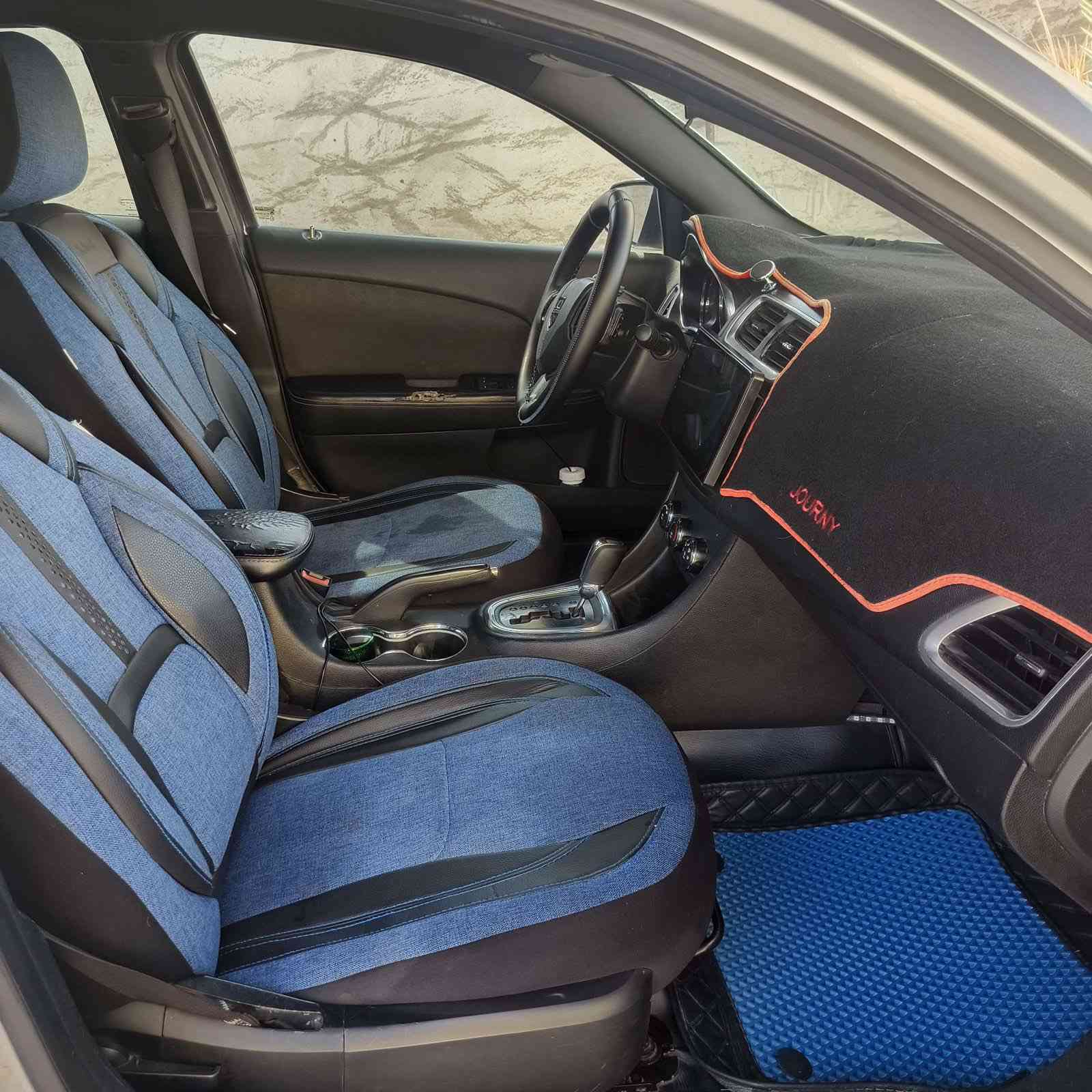 دودج أفنجر (2013) 🩶🔥
🇺🇸 الوارد: أمريكي

🚗 الوقود: بنزين + غاز
⚙️أوتوماتيك
🎨 اللون الخارجي: رصاصي أنيق
📏 المسافة المقطوعة: 202,084 كم

🛠️ الحالة العامة: حادثها جاملغ أمامي فقط + صبغ حزام للجمالية
🪪 الرقم: بغداد
📅 انتهاء السنوية: نهاية 2026
📺 شاشة عرض
🅿️ حساسات خلفية
📷 كاميرا رجوع
💡 لايت زنون عالي وناصي
🛞 تخم تاير + تخم ويل
⚡ أداء ممتاز واستهلاك اقتصادي

📮 السـعـر ✅ لايك و تعليق يصلك بالخاص 📩

مكان تواجد السيارة: الأنبار / الفلوجة
رقم صاحب السيارة: ***********
الصفحة مكلف بالنشر
