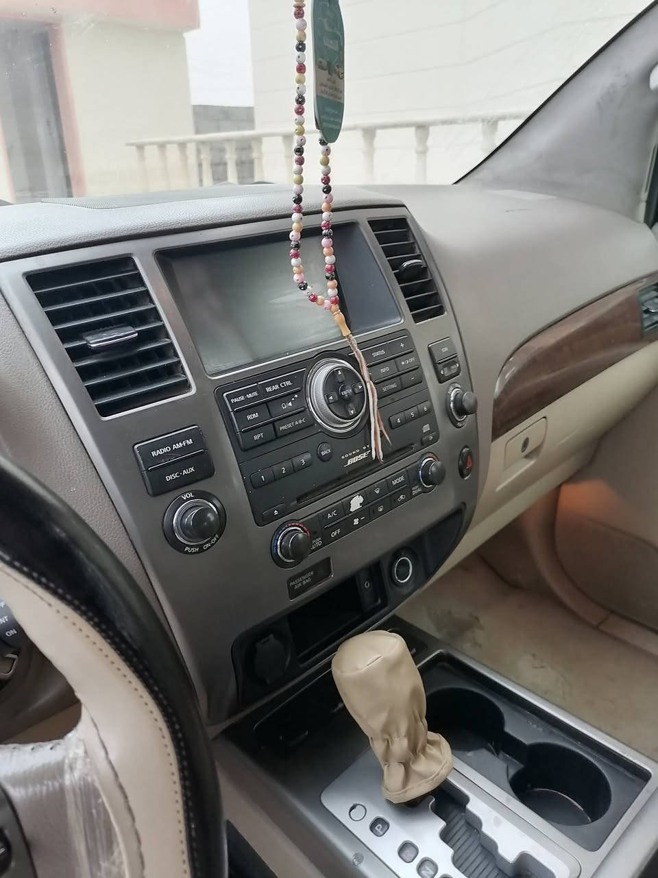 السلام عليكم ،، نيسان ارمادا 2011 وارد امريكي مواصفات SL محرك 8 سلندر 5.6 ضررها البونيد مبدل أصلي وبيها شوي بارد بالجاملغ السونار موجود
بصمة
تبريد تدفئة ثلاث قطع
ابواب ذكية
7 راكب 
حساسات امامية خلفية 
شاشة كامرة 
مقاعد السائق والراكب كهرباء 
مقاعد الصف الثالث كهرباء 
تحكمات ستيرن 
تحكم كهرباء بارتفاع البريك والسكليتر 
گير محرك شرط حدادية سنوية ل 2028 السيارة جاهزة مال بيت ما تدفع دينار بيها
مكان السيارة صلاح الدين الشرقاط الساحل الايسر ،، السعر 125 وبيها مجال 
للاستفسار ***********
