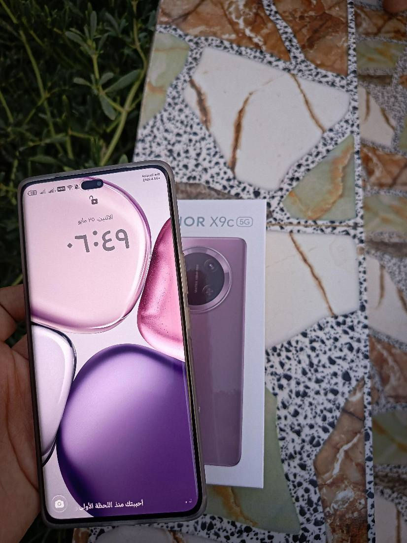 هونر اكس 9 سي 
Honor x9c
جهاز نضافة 100% ماصارله شهر 
غراضة كلهه كاملة 
لون مميز برتقالي 🧡
سعر 370 وبي مجال 
السماوة مركز
الي شراي يراسلني السماوا, المثنى


**إذا كنت صاحب هذا الإعلان وتريد حذفه لأي سبب، رجاءا أرسل رسالة إلى الدعم الفني**