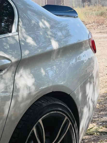 ٢٠١٠ 523 
F10 
جاهزه بيه قطعتين صبغ سعر 14 الف مراوس حسب القناعه ***********
