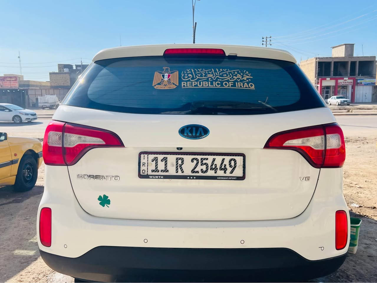 السلام عليكم

سورنتو 2014 

خليجي .. 

محرك 6 سلندر 

فول فول قابوط موصفات .. 

سقف   بانوراما .. 

تحكمات .. 

حساسات امامي خلفي .. 

مري شفط .. 

ترحيب بيبان .. 

بصمه ابواب .. 

يدات نيكل .. 

7 ..راكب .. 

ماشيه 185

سنويه جديد .. 

رقم بغداد انگليزي .. 

بيه شبر بارد باب السايق 

مكان السياره الحله..

مركز المدينه.. 

سعر200 اوبي مجال 

*********** اتصال + وتساب حلة, بابل
