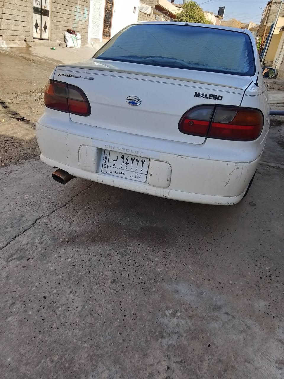 السلام عليكم سياره للبيع نوع سياره ماليبو موديل 97 محرك نضيف طخم تاير نضيف دوشمه جديده سعر السياره 37 ورقه وبيه مجال للاستفسار عل هذا الرقم ***********
