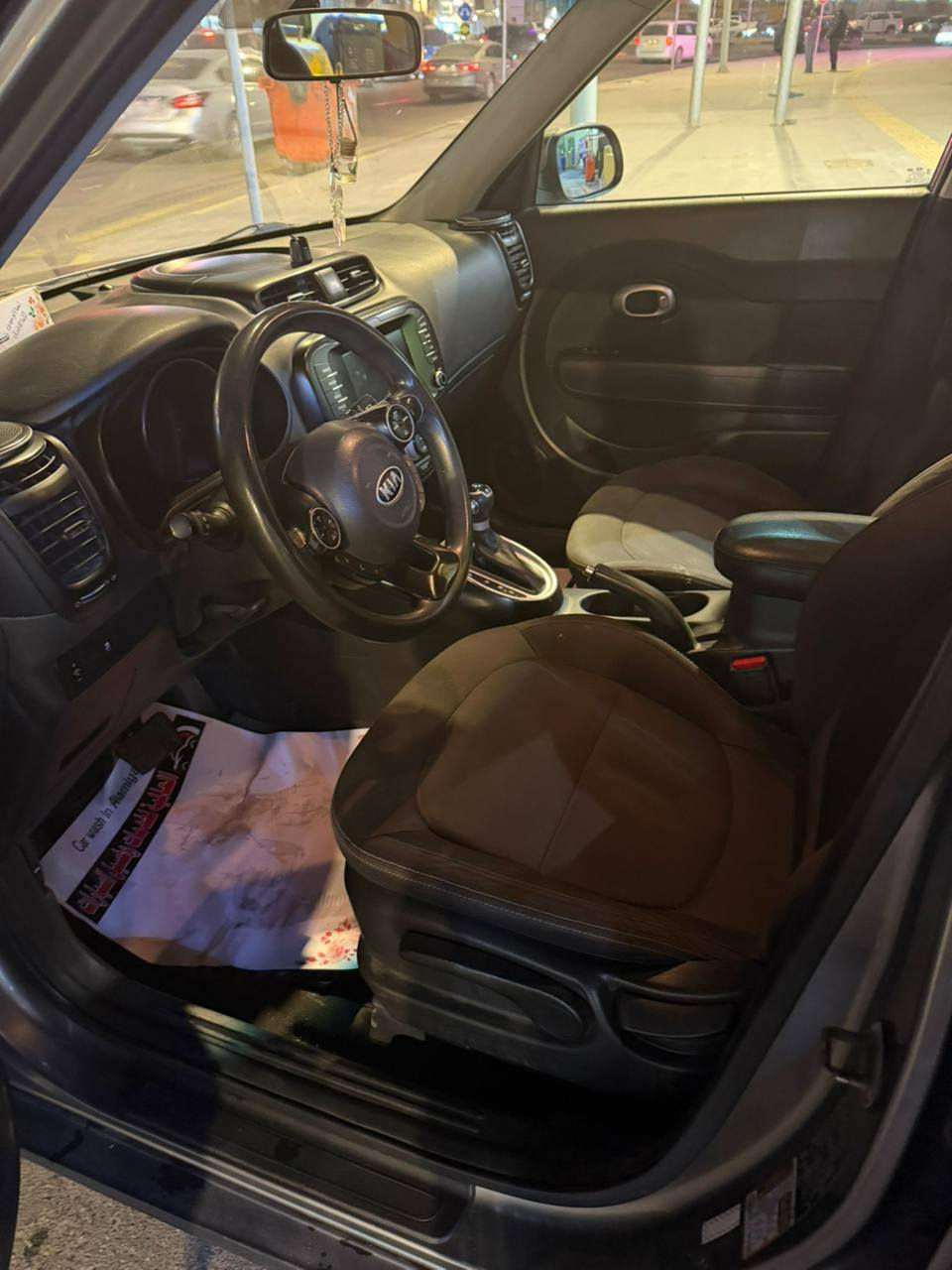 السلام عليكم 
كيا صول موديل 2019 رقم بصره  وارد امريكي مكينه 1600 GDI 
حادثها الجاملق الامامي الأيسر وباب السائق فقط حادث جدا بسيط بدون دواخل.
 مواصفات معروفه
 سياره جاهزه من كلشي ما بيها اي نقص تبريد تدفئه حداده تخم تاير 
ماشيه 50 

العنوان البصرة 

***********
