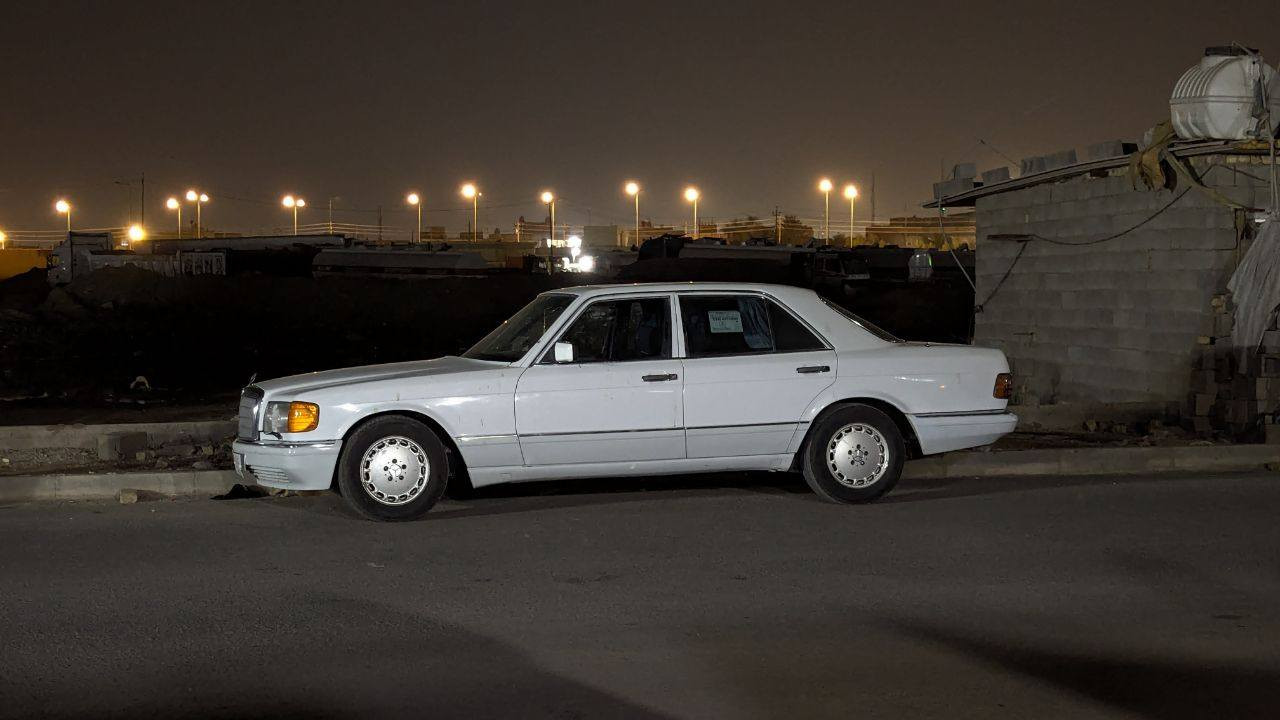 السلام عليكم
مارسدس جامبو باب قصير 300SE موديل 1986 
محور 3000vvt ، السيارة جاهزة وجديدة 
تخم تاير جديد ، داخلها نظيف ، كشنات قماش نظيفات ، بطاين جدد 
تبريد شغال ، 4 جام كهرباء ، اريل كهرباء 
مصبوغة عام للجمالية 
ما ناقصها اي شي ، تراي وين ميعجبك 
مكان السيارة ميسان العماره ، عارضها ب58 ورقه قفل
شراي اتصل او واتساب *********** وبالخدمة 
ما متواجد ع الفيس
