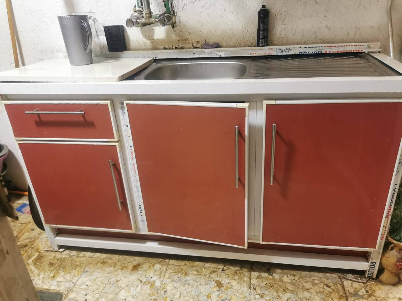 كاونتر للبيع نضيف سعره 100
كوفه حي ميسان شارع الشريط
***********
