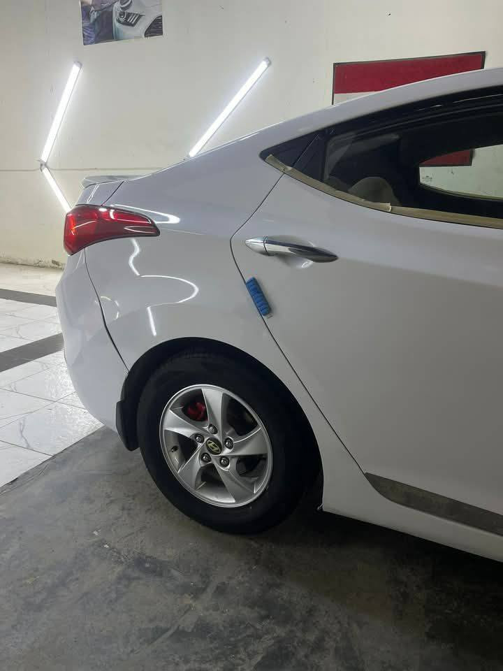 النترا 2014 خليجي
محرك ١٨٠٠ دوش
كير محرك حداديه تخم تاير
سنويه جديده 
رقم انكليزي ذي قار
نضام ايكو اقتصادي 
حساسات خلفيه اشاير مري
استخدام شخصي 
بيه صبغ بنيد بدون ضرر ولا معجون اثر شخوط مع تكحيلات بسيطه
مداور ثاني يوم بسمي
مكان السياره الرفاعي ***********
