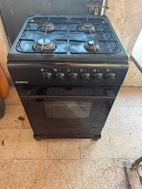 طباخ مستعمل • ٤ عيون • مروحه سقفيه