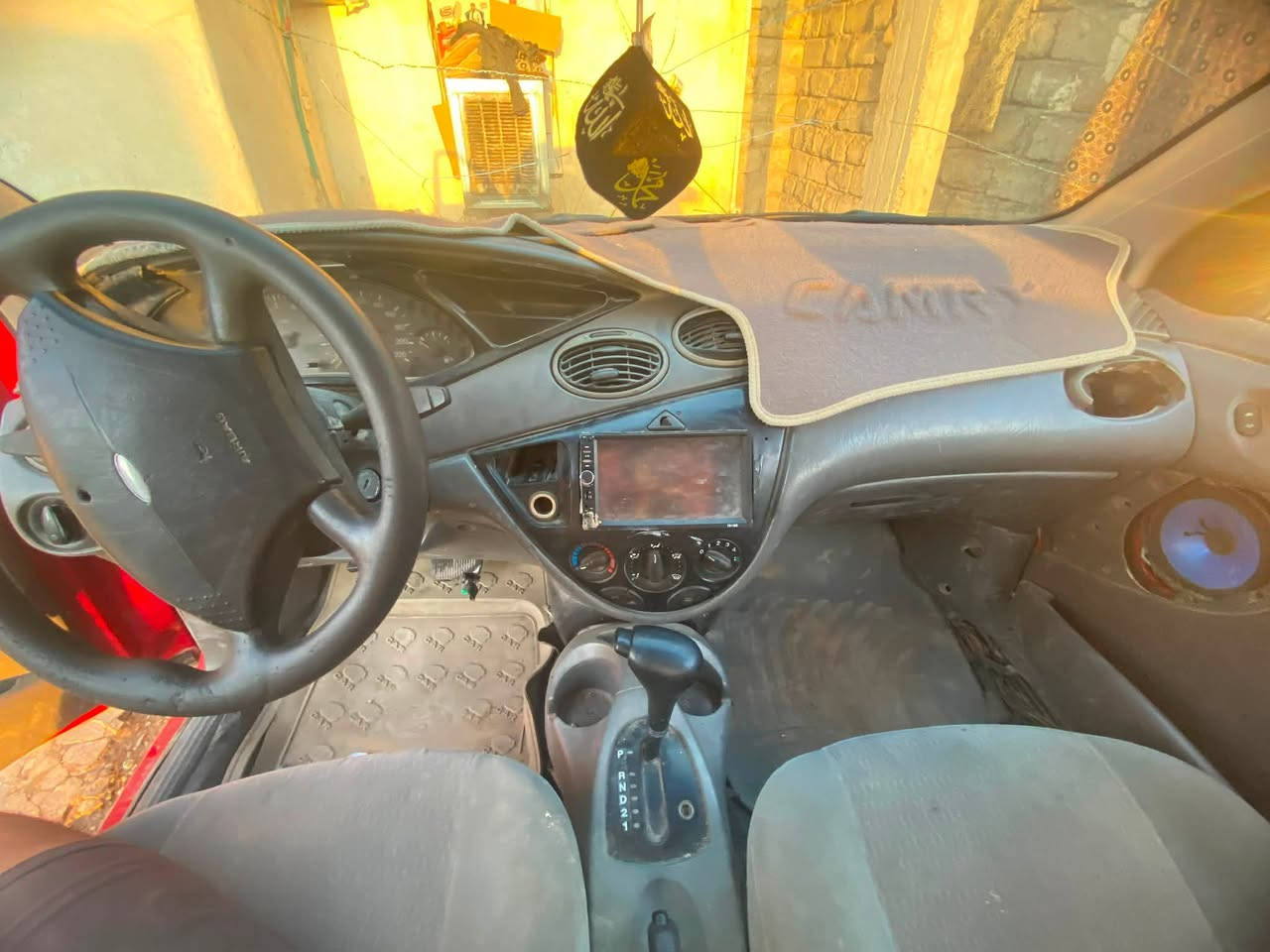 السلام عليكم 
سياره فورت موديل 2000 
مسجله خوش سياره نظيفه 
كشرها حلو كاعده مسجل فول بلازما 
كير ومحرك كورلا 
السعر  10  وترهم مراوس بسياره اوتماتيك 

الاتصال ع رقم ***********📞
