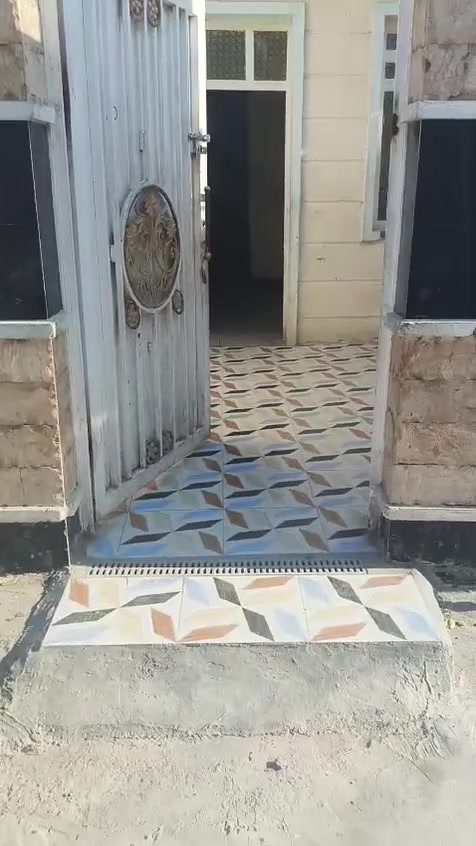 بيت للبيع او مراوس مساحته خمسه 70 ابو زراعي عنوان فلوجه حي الجولان قرب جامع يبي الله يونس سعر 40
   رقم الهاتف***********
