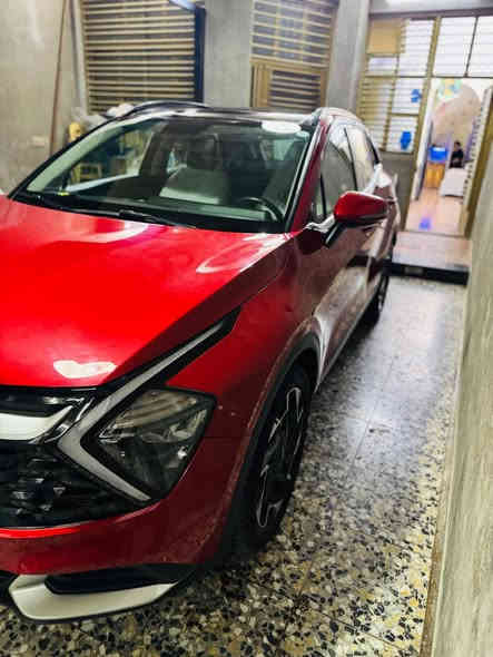 السلام عليكم 
سبورتج مديل 2023 مواصفات جي تي 
الماصافت المعروفه داخل اسود بنراما 
خليجي ماشيه 26 الف ونضيفه 
بيها ملاحضات بسيطه بارد فقط 
الاستفسار على الرقم بس 

السعر 220 ورقه وبيها مجال بسيط

( *********** )
