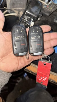 يتوفر قطع غيار جيب بزون جميع الموديلات سلام عليكم اخواني الاعزاء تتوفر...