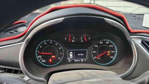 للبيع: Chevrolet Malibu 2020
اللون: أسود – الرقم: نجف/معوقين
المسافة: 186,000 كم

الوصف والحالة:
 • السيارة مستوردة من أمريكا.
 • حادث سابق: بنيد + جاملوغ أمامي.
 • الباب الخلفي (الصدر) متصلّح.
 • ضربة شبر بالجاملغ الخلفي جهة السايق والباب.
 • السيارة تمشي طبيعي وما بيها مشاكل ميكانيكية والتبريد قطعتين بس التبريد بس مشكله بسيطه 

السعر: 100$ بيها مجال
الموقع: بغداد
للتواصل:***********
