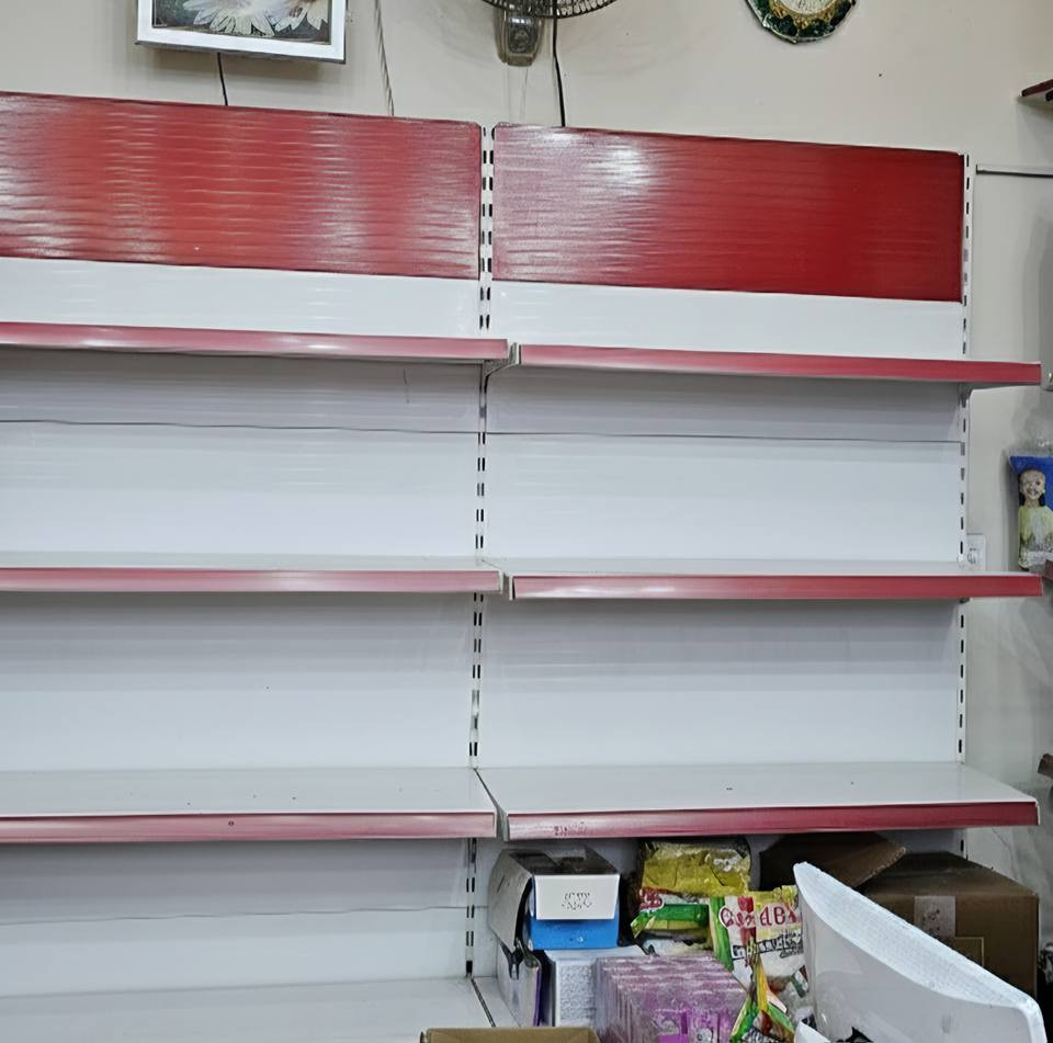 رفوف المنيوم من شركه دينامك للبيع الاتصال على هذا الرقم *********** النجف, العراق
