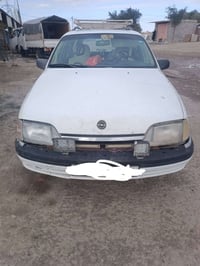 اوميجا اوبل • ستيشن • صلاح الدين