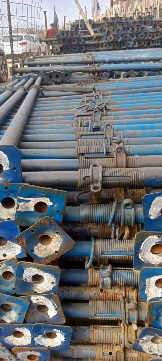 السلام عليكم 
يوجد جكات نظيف جدا جدا  للبيع 
العنوان /حلة 
***********
