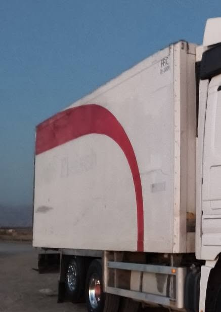 سلام عليكم براد شمتز للبيع جهازSL100طول7و20ارتفاع2و55معا دايرجهاز خير من الله سعر75ورقه للستفسار اكثر(***********)
