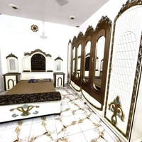 غرفة نوم • نجارة عراقي • استعمال قليل