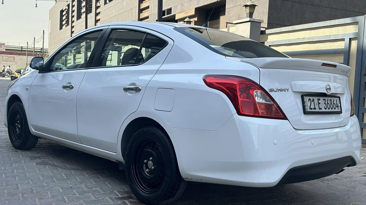 السلام عليكم
نيسان سني هندي موديل 2021 خليجي بليتة زركة

✅كفالة عامة من الصبغ والتبديل والبارد ع وضع الشركه

ماشية 55 حقيقي

 🔸المكينة الكير  التبريد الصدر التايرات كله مكفول

السياره نظيفة وجديدة السبير والارضيات ع وضع الشركة بالصندوك وبالعافية عالياخذها.

108 وبيها مجال

📍 مكاني بغداد/حي الجهاد

***********
