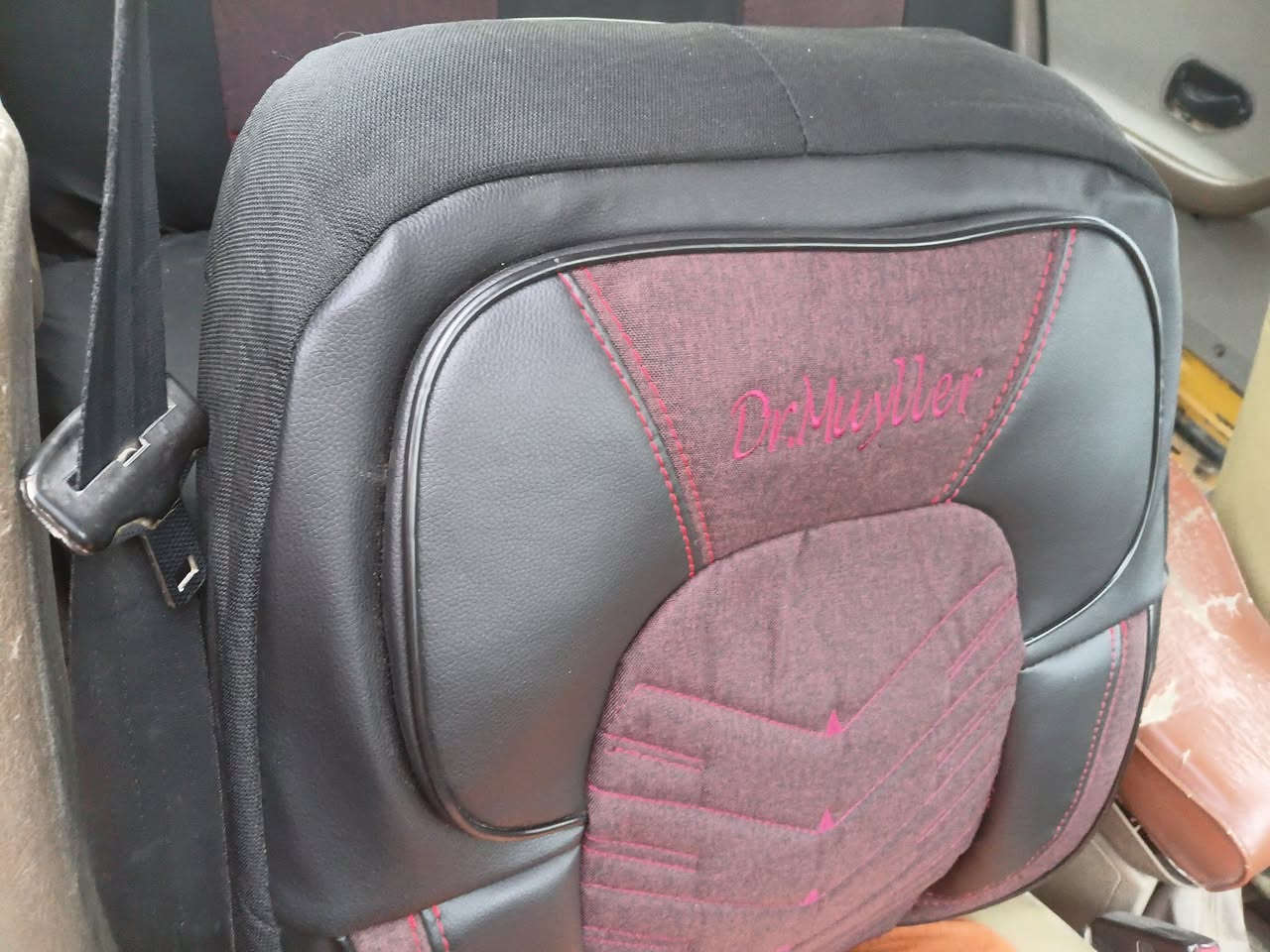 سلام عليكم
سمند ٢٠١١ سيارة ميكانيك تمام 
محرك مبدل صارله اقل السنة كير تمام  صدرها الخلفي والامامي كله جديد ماصارلة شهر بدلته 
باور بريك عنبار دسكات بنزات عنابير خلفية كلهم جدد ايسي تي بي اس جوزة صباحية جوزة دهن كتفات بنكه  حساس كير كلهن جدد 
السيارة مبدل بيها جاملغ ايمن وبيها تلحيضات بسيطة بالكشر  عارضها ب٣٠ وبيها مجال رقمها بغداد مكانها بغداد السياحي  هيئة مصفرة تحويل مباشر 
***********
