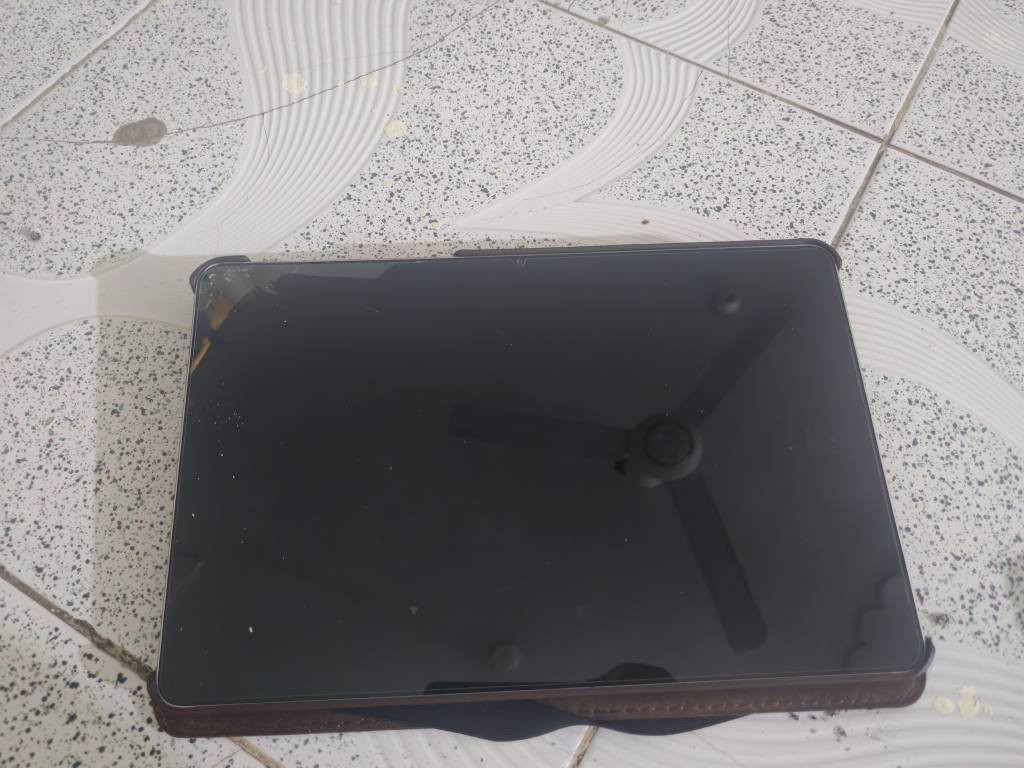 هونر باد 10 ذاكره 256 الرام 8 البطاريه عشر آلاف شاحن تابسي بوبجي 60 فريم بي ضربات بالحساس ممآثر على لمس شرط الفحص والنظافه السعر 150 علما سعر الجديد 450 السماوا, المثنى


**إذا كنت صاحب هذا الإعلان وتريد حذفه لأي سبب، رجاءا أرسل رسالة إلى الدعم الفني**