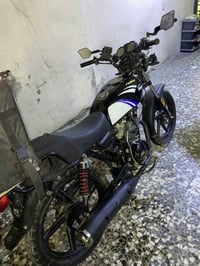 السلام وعليكم نامة هوندازة للبيع رقم وسنوية باسمي تحويل مباشر محرك ٢٠٠...