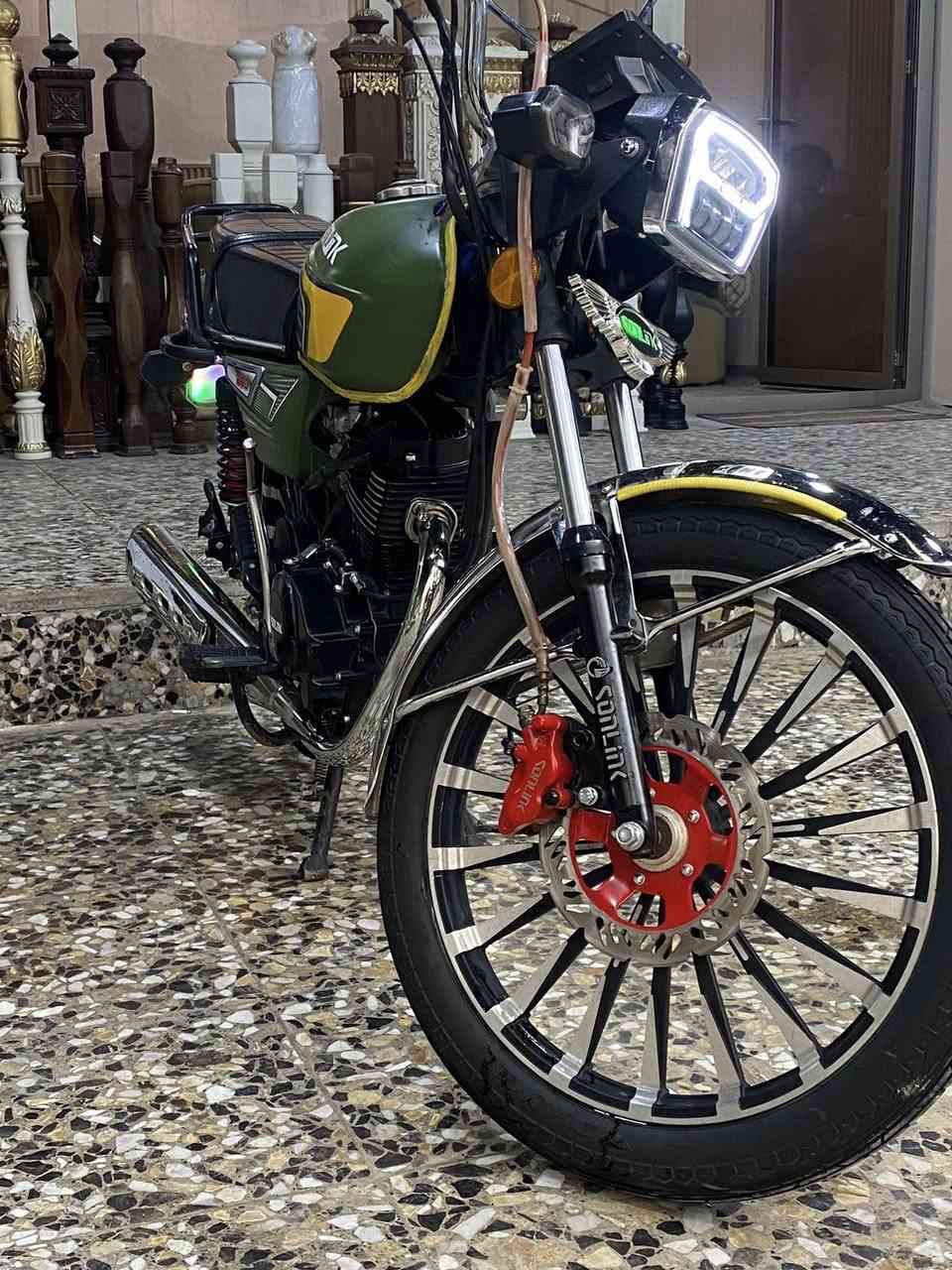 @إشارة#الجميع السلام عليكمً ورحمه الله من رخصه مدير الكروب دراجه
سونك موديل 2025 مثل ما موضح كدامك كله ع بلادي ممفتوحه الدراجه خير من الله فول الفول سعر 900 وبيها مجال للطيبين رحمه ع والديكم المو شراي ليتعبني تواصل وتساب أو اتتصال*********** مكاني زعفرانيه
