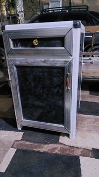 دولاب المنيوم • خزانة