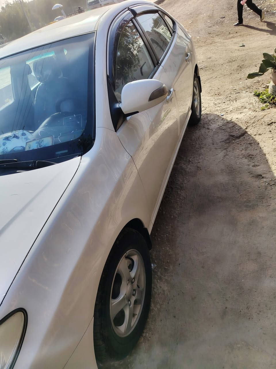 السلام عليكم ورحمه الله وبركاته النترا للبيع مديل 2011فول مواصفات فتحه تحكم ستيرن خمسه ويل كب دكشن عالي السياره جاهزه من كلشي سنويه لل2027 مكفوله من التبديل فقط بيها بارد جاملغ امامي شبر وصبغ ربع بنيد لاثر طخه بسيطه وجاملغ الخلفي صوب السايق ربع صبغ والباقي شوف العين سياره مكينه كير حداديه خلفي امامي جديده مكينه طابوكه بيها مكاني بالنجف
#السعر 110 وبيها مجال قليل للاستفسار الاتصال عالرقم *********** وبخدمتكم
