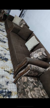 طقم كامل • قنفتين وكرسيين • كوشات كبيرة