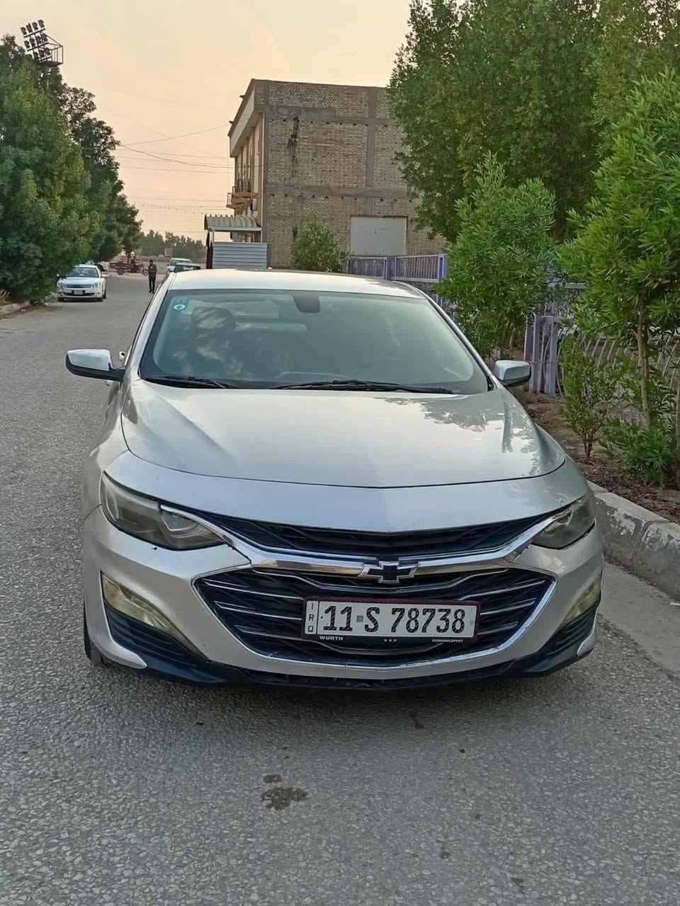 للبيع ماليبو موديل 19 رصاصي محرك وكير جدد مبدلهن سياره جاهزه تبريد من كلشي للبيع متوازي على بيعه سبب ضرف 
عنواني بابل حله 
***********
السعر 80 وماكو هيج سعر تره بس لان دمر بضرف
