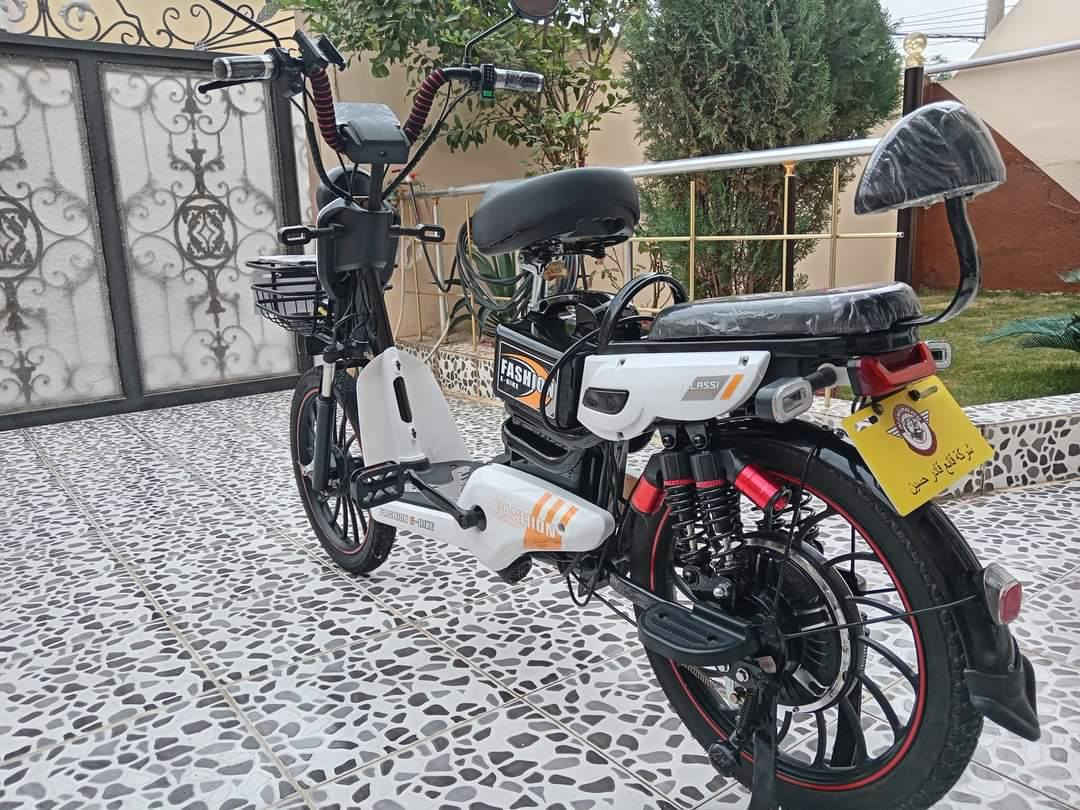 بايسكل شحن للبيع حجم 20 تايرات جديد
بطارية عدد 4 جديد استاند موبايل+اكو بيه مكان شاحنة الكهربائيات كلها جااهز مكان كركوك ناحية يايجي والسعر خاص اذا شراي خابر، ***********
