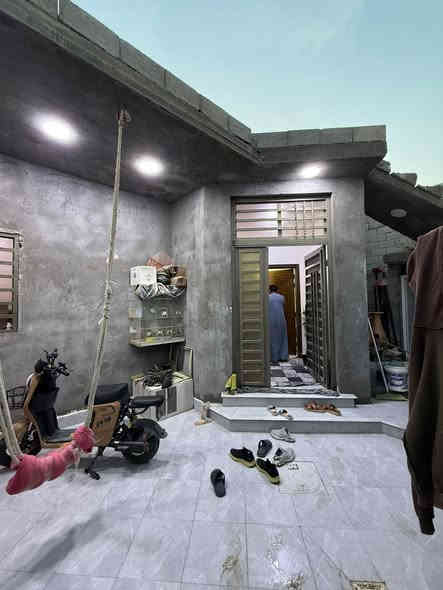 أسعد ألله أوقاتكم بكل خير 🌹
اللاستفسار : ***********

دار سكن للبيع 🏭
ماشألله بيت كلش مرتب
شقل وبناء درجة أولى 💯
المساحه 200 م
على شارع 8 م
ويبعد عن شارع تبليط 50 م
كافت لخدمات متوفره👍

محتويات البيت ⬇️
دوانيه
صالتين
غرف نوم عدد 3
مطبخ حار بارد
صحيات خارجي وداخلي
منوار
 
كذالك نضام شقتين بطابق ثاني
ودرج خارجي 
تفاصيل البيت كلش مرتبه

نوع العقار طابو زراعي
بأسم عراقي سند 257

العنوان : أبي لخصيب طريزاويه قريب عل سايدين سياحي 
وكذالك قريب على شارع العوجه
موقع راقي

سعر البيت 90 مليون وبي مجال
اللاستفسار : ***********
