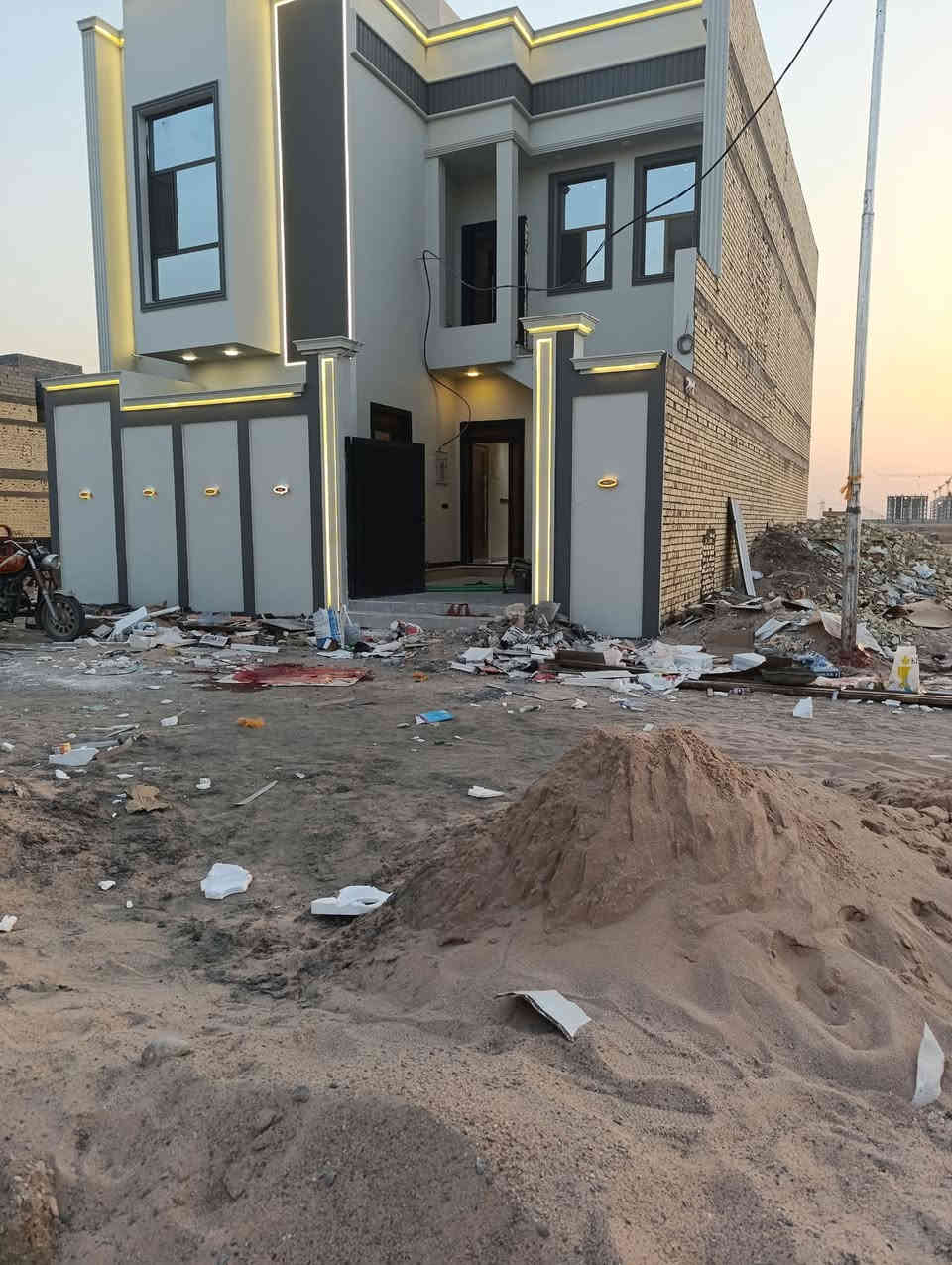 مكتب الابداع للمقاولات والبناء الحديث 
بناء هيكل 
تسليم مفتاح
***********7
