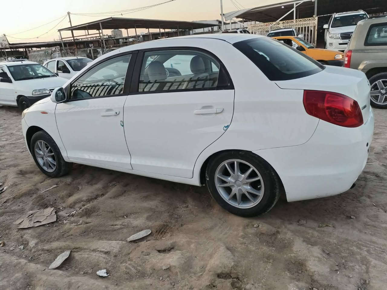 سلام عليكم فلاوين 2013 كفاله ماعده دواير مصلحه بس ولباقي مكفول مكينه كير حداديه تخم تاير تتفأه تبريد سنويه مصاقطه سياره جاهزه ع اخر حبايه مالكهاا يمي للستفسار اتصل او تدلل ‏‪‪0788 295 6893‬‬‏
