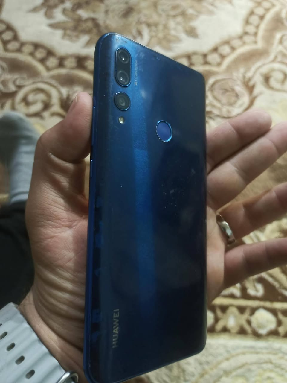 السلام عليكم هواوي y9 برايم 2019 ذاكره 128 جهاز نضيف كلش كل نقص مابي يخبل جهاز سعر 130 وبي مجال مستعجل ع بيع مكاني كربلاء فريحه قرب جامعه رقم *********** متواجد ماسنجر هم إذا لخط مزدود
