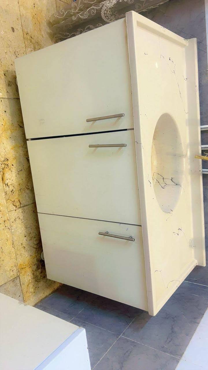 كاونتر اصلي خشب جديد واصلي سعر خاص متواجد خاص 24ساعه


**إذا كنت صاحب هذا الإعلان وتريد حذفه لأي سبب، رجاءا أرسل رسالة إلى الدعم الفني**