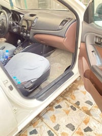 سيراتو • ٢٠١١ • ١٦٠٠