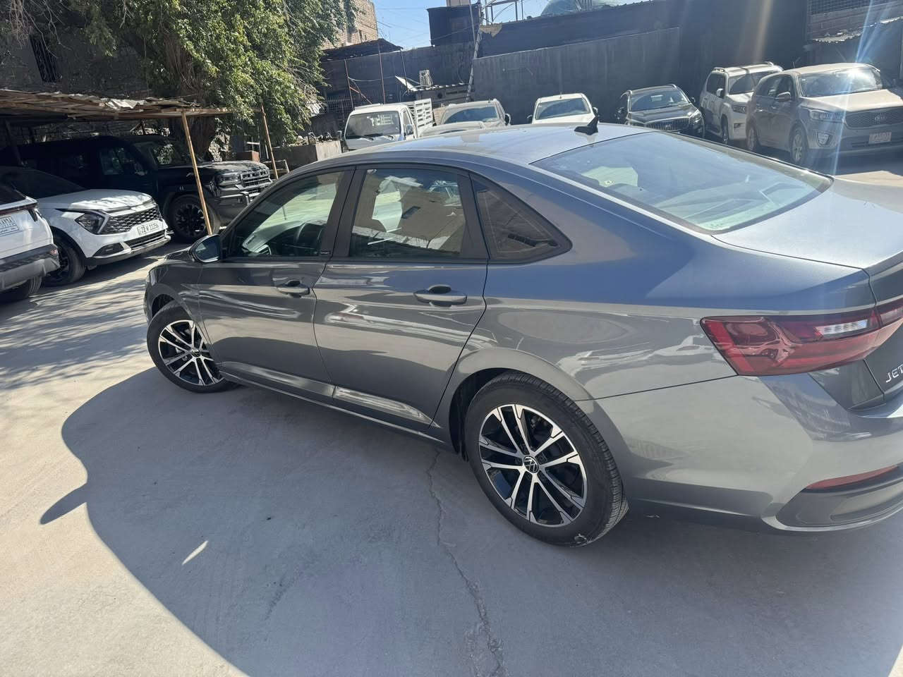 سلام هليكم
جيتا ٢٠٢٤ ماشيه ١٩٠٠٠كم باسمي هزة جديده 

سويج تدفئه كشنات بدون فتحه نضام سبورت 
١٥٠٠ توربو 
نضام ايكو
رادار وتحديد مسار وتحكم ستيرن 

للبيع سعر ١٦٨$

***********
