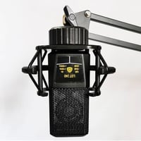 مايك احترافي • قابل تفاوض