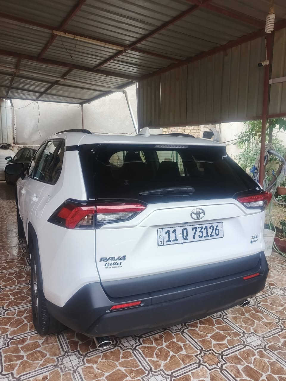 السلام عليكم راف فور هايبرد ٢٠٢٥ لون ابيض رقم بغداد  xle  فول مواصفات سيارة جديدة اخت الزيرو ماشية ١٥ الف فقط ولا كلوب مشتغل بلدشبول بيهة تبديل جاملغ جهة السايق وبنيد اصليات مال تفصيخ ورقم الشاصي مرفق وية الصور 
السونار مرفق وية الصور 
السعر ٢٥٠ وبيهة مجال
مكاني ديالى بعقوبة 
***********
