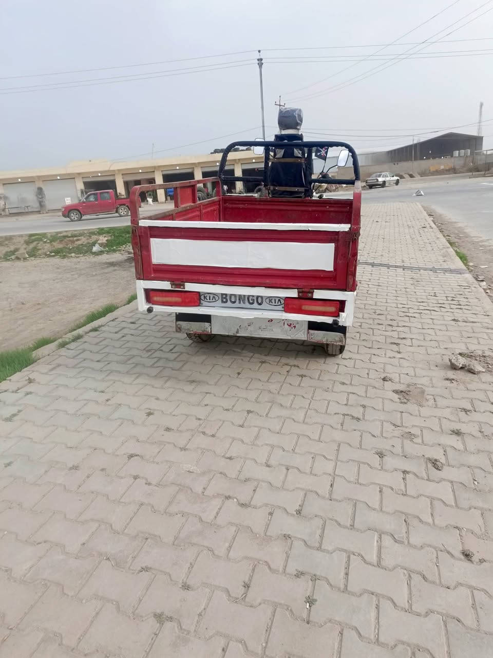 السلام عليكم ستوته للبيع موديل 20فحل كهربائيّة شغاله دبلات شغاله تواير نضيفه محرك  لاصرف ولاتبخير رگبه شاصي كلهن شرط *********** السعر مليون 150وبيه مجال
