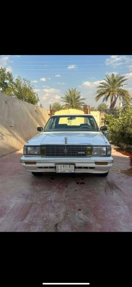 سلام عليكم سيدان يسرا 1990للبيع. 
محرك 2500 ديلكو 
كير ومكينه جدد
تبريد منضومه كامله بس عوزها كمبريسر 
مكفوله من الدعمه والصبغ بس تكحيلات قليله رقم مميز بغداد تداور وين ماكان 
العنوان - سوك الشيوخ 

سعرها   60. وبيها مجال المو شراي لايتصل ***********
