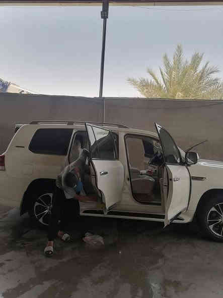 سلام عليكم 📍🙋‍♂️
لاندكروز 2021    V6

جديده بمعنى الكلمه  فول موصفات 1 /1 )

(كفاله  حالت زيرو  لا صبغ ولا بارد ولا تبديل  )

رقم بغداد 

ماشيه55 الف 

سياره علا ايدي من زيرو بعده بريحت شركه )

اسبيره ما نازل )

برغي ما مفتوح بيهه ) شرط الفحص 

سياره جديده و مال جناي 

سياره سبشل ادشن فول 👇🏻

موصفات سياره )

 اشاير لكزز 📍

تشغيل عن بعد)

خمس بصمات)

ثمانية ايرباك)

شاشات خلفيه اصليه )

باب خلفي كهربائي)

شاحن لاسلكي واير ليس)

دشبول عداد لكزز)

فتحة سلايت روف)

شاشة كبيرة)

كامرة)

حساسات أمامية خلفية)

كشن كهربائي)

دوسات ليزرية)

إنارة ترحيب)

إشارة لكَزز)

لايت عدسة الأسود)

طفاية

وباقي المواصفات المعروفة للاندكروز)

العنوان:كربلاء 

 السعر:610 وبيها مجال  تصل على رقم ‭٠٧٧٧ ٩٣٥ ٦٨٤١‬
