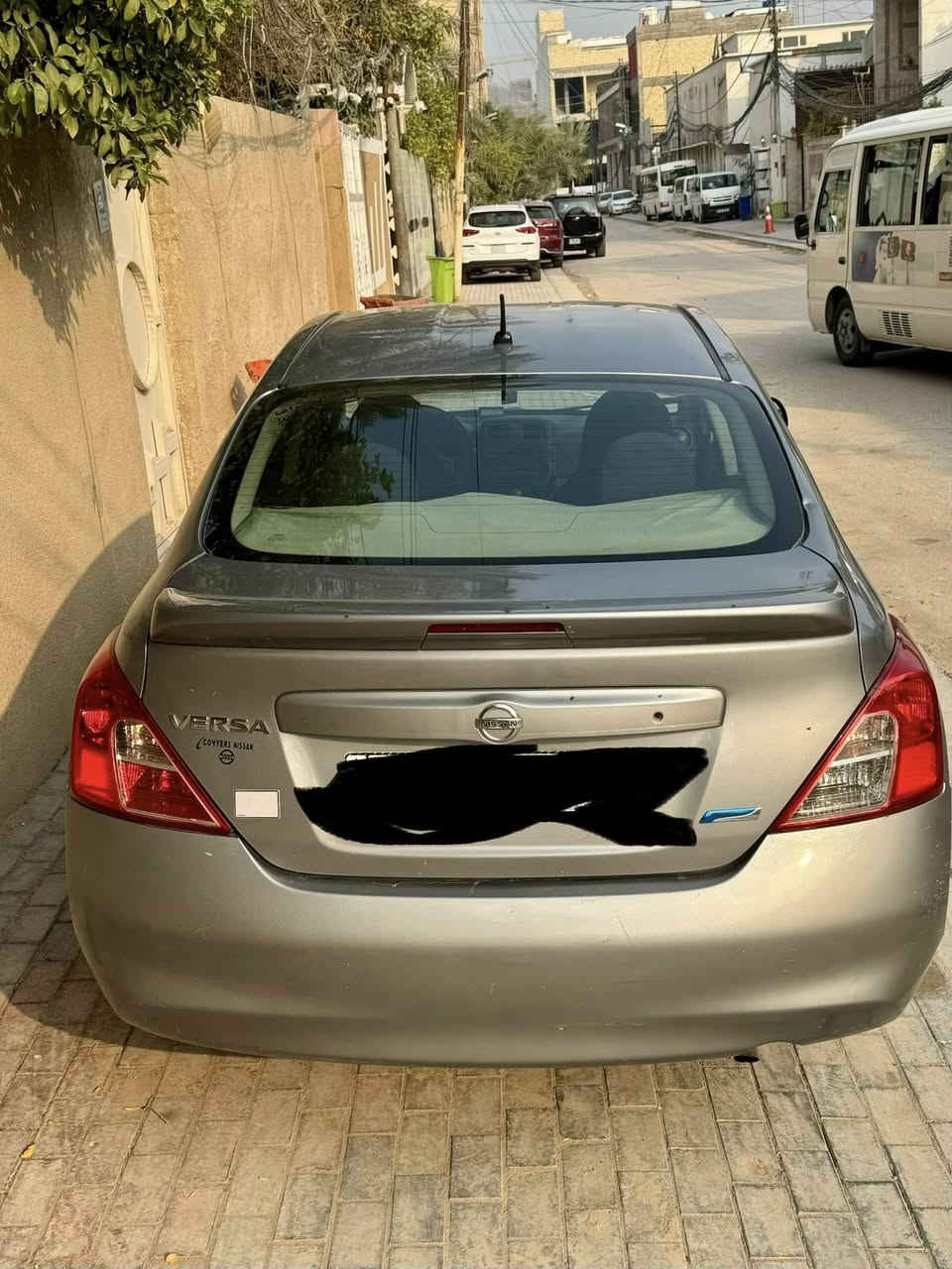 السلام عليكم
نسيان فيرسا امريكي 2014  بيها جاملغ وبنيد فقد بدون دواخل تبريد فول رقم بابل رقم جديد بسمي سياره مداور ثاني يوم 
*********** 
مكاني كربلاء حي الحسين
